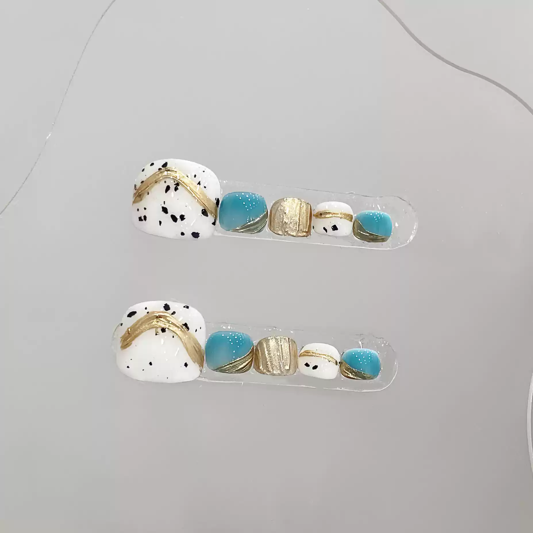 Wujasmine Press on nails Handmade foot wearable nails, fairy toenail patches, new style for summer, sophisticated, fair-skinned toenail art with sequins